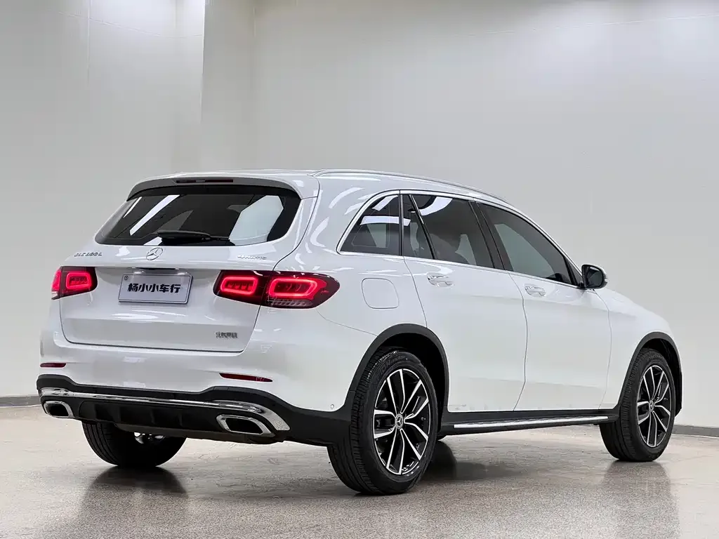 Mercedes-Benz GLC — фото 7