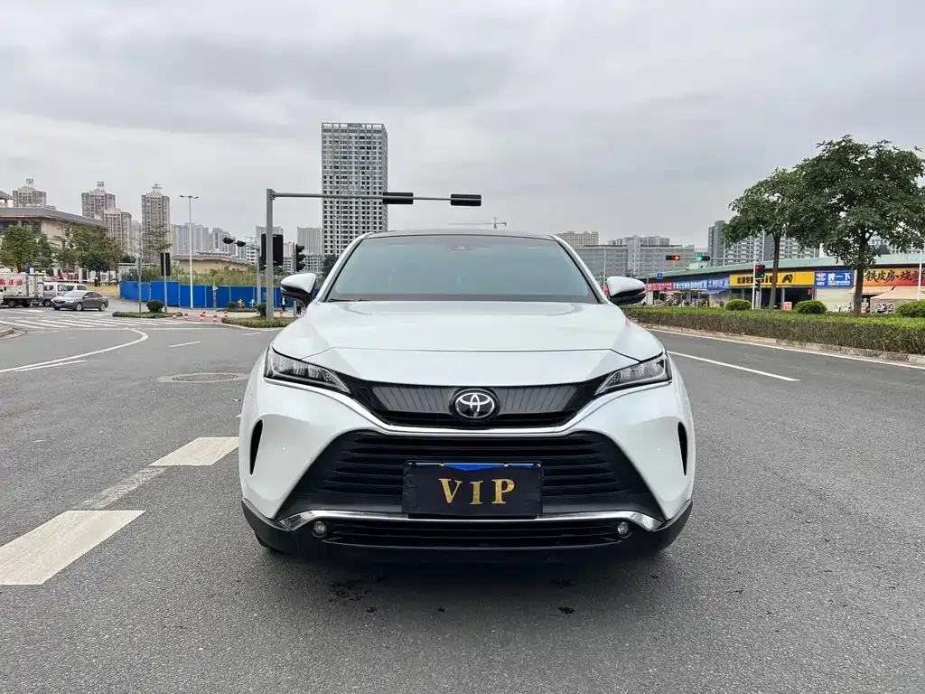 Toyota Harrier 2022 из CN, фото 2