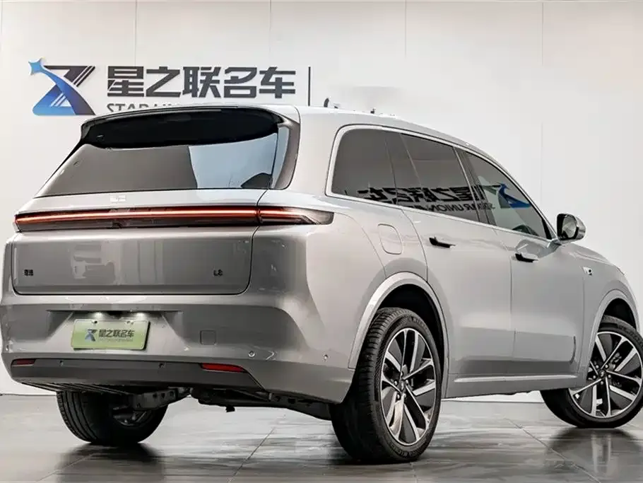 Li Auto L8 2024 из CN, фото 3