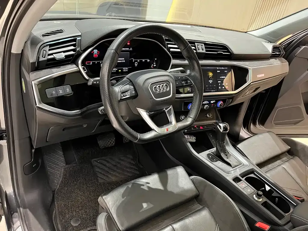 Audi Q3 Sportback 2022 из CN, фото 6