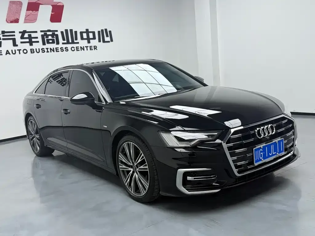 Audi A6L 2023 из CN, фото 8