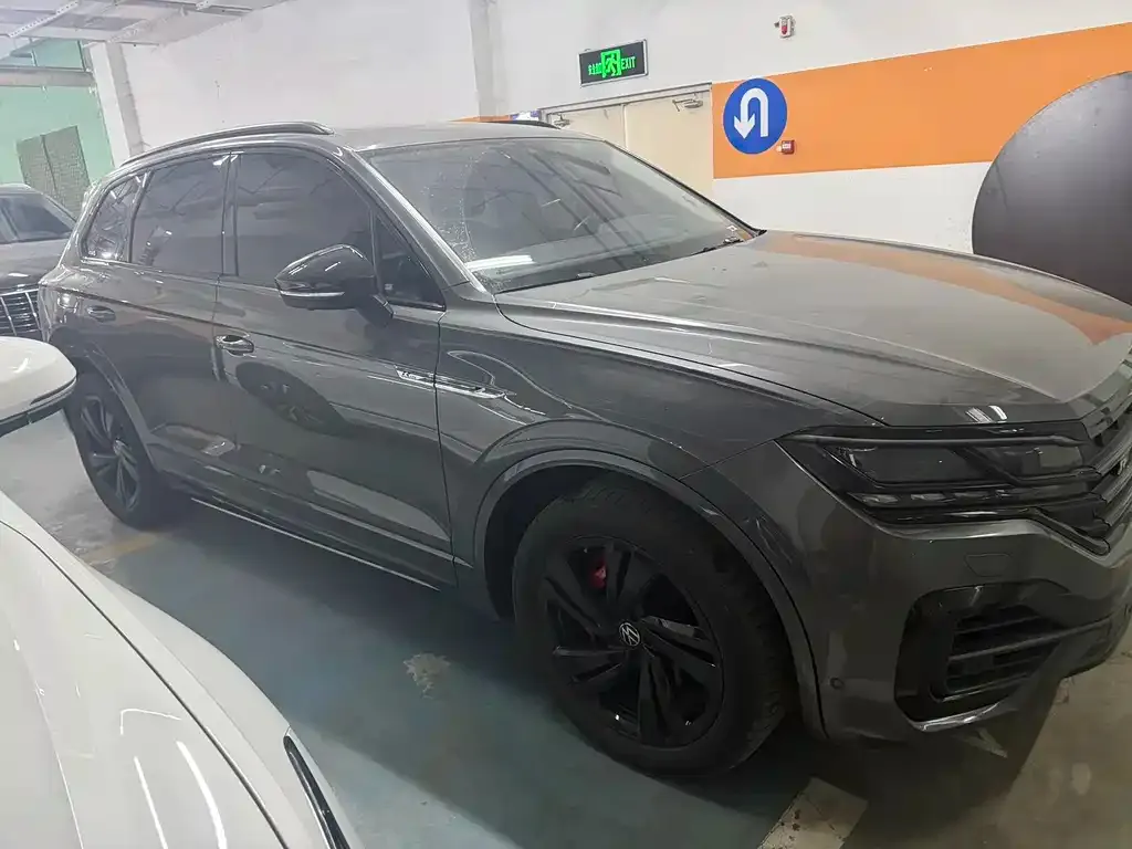 Volkswagen Touareg 2022 из CN, фото 7