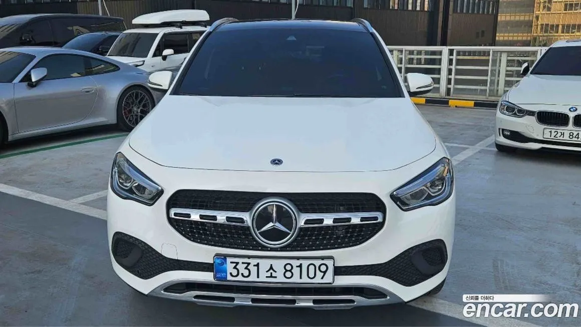 Mercedes-Benz GLA-Class — фото 7