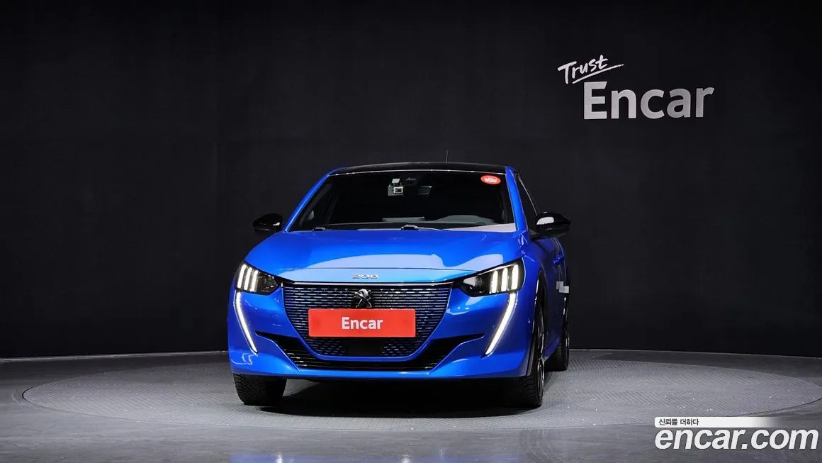 Peugeot 208 2021 из KR, фото 9