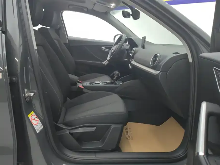 Audi Q2L 2021 из CN, фото 3