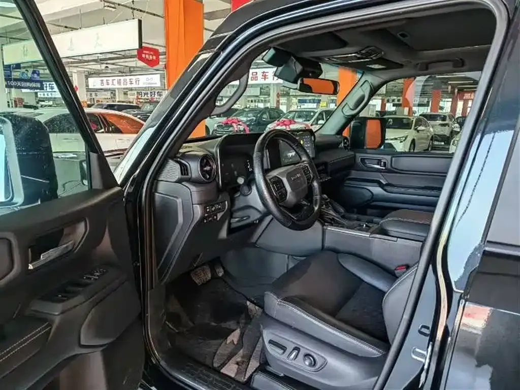 Toyota Prado 2024 из CN, фото 3