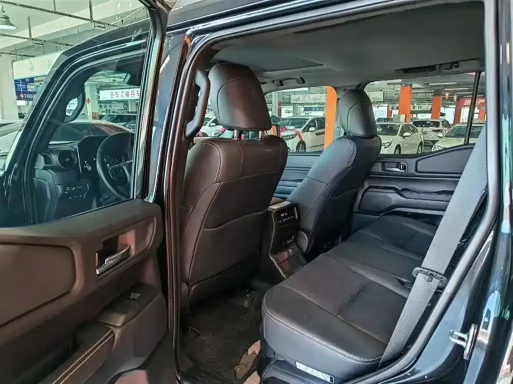 Toyota Prado 2024 из CN, фото 9