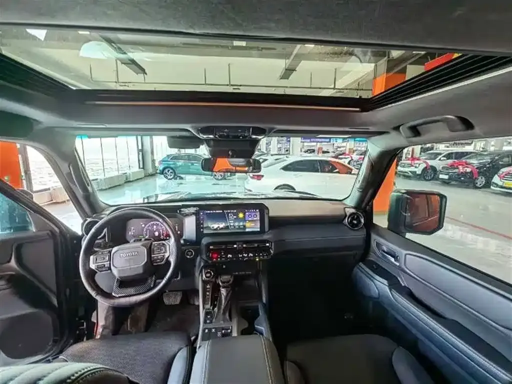 Toyota Prado 2024 из CN, фото 8