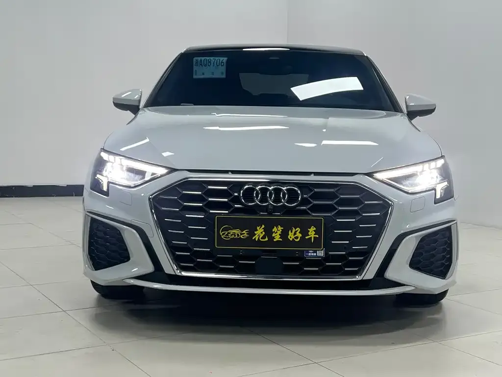 Audi A3 2023 из CN, фото 6