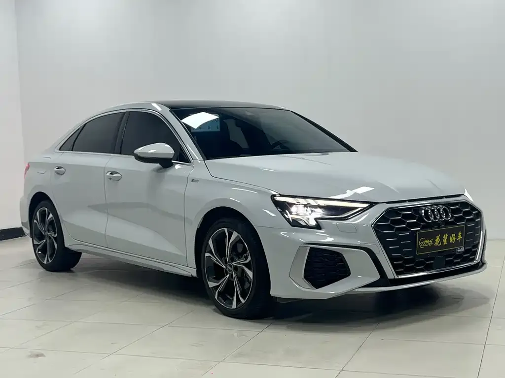 Audi A3 2023 из CN, фото 9