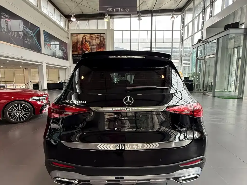 Mercedes-Benz GLC — фото 10