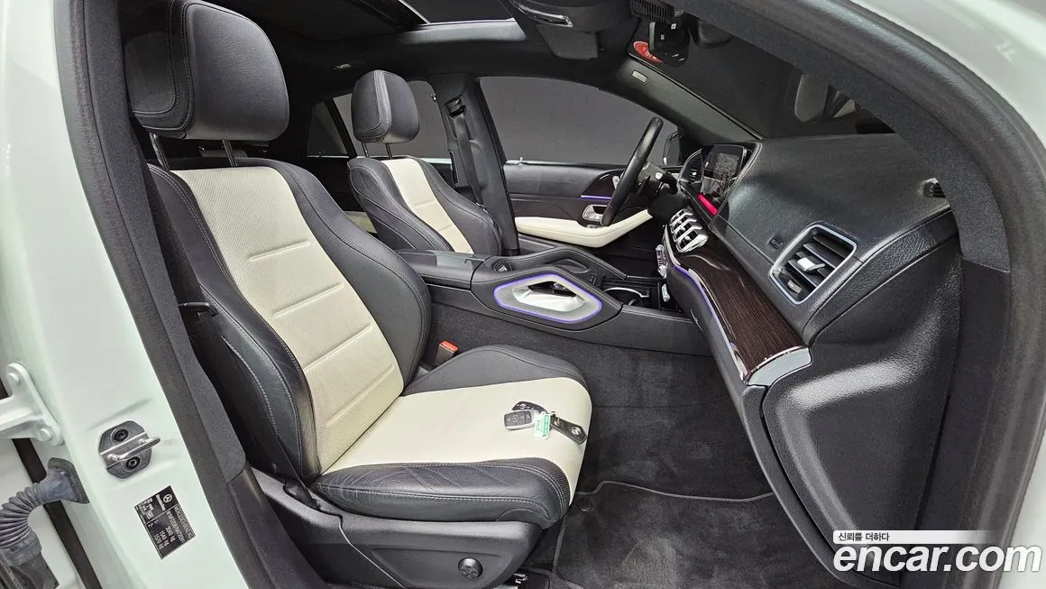Mercedes-Benz GLE-Class — фото 10