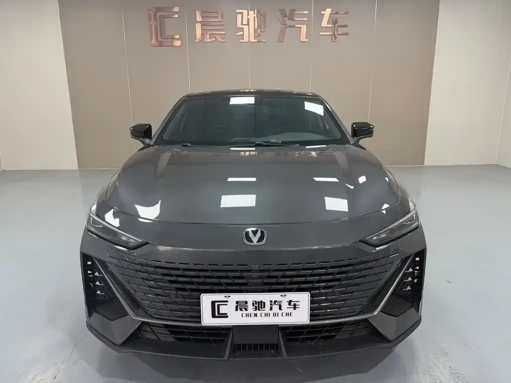 Changan UNI-V 2023 из CN, фото 5