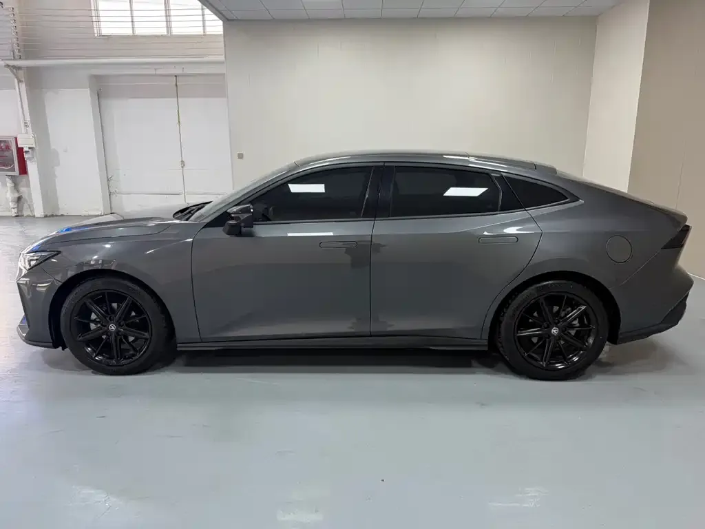 Changan UNI-V 2023 из CN, фото 4