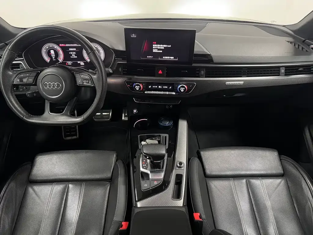Audi A4L 2024 из CN, фото 6