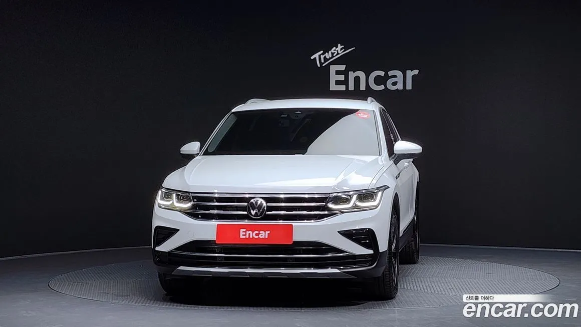 Volkswagen Tiguan — фото 2
