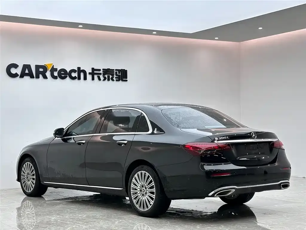 Mercedes-Benz E-Class 2023 из CN, фото 9