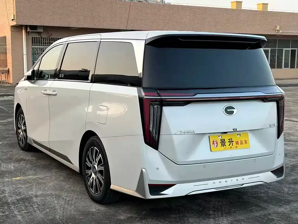 GAC Motor Trumpchi E9 — фото 8