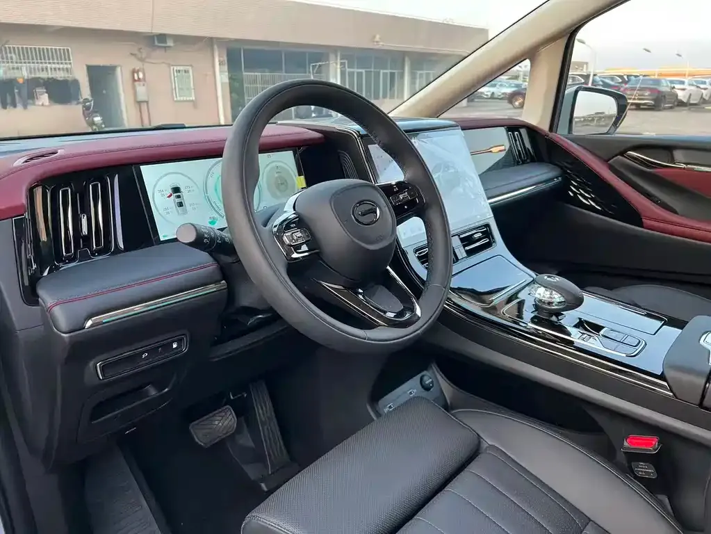GAC Motor Trumpchi E9 — фото 10