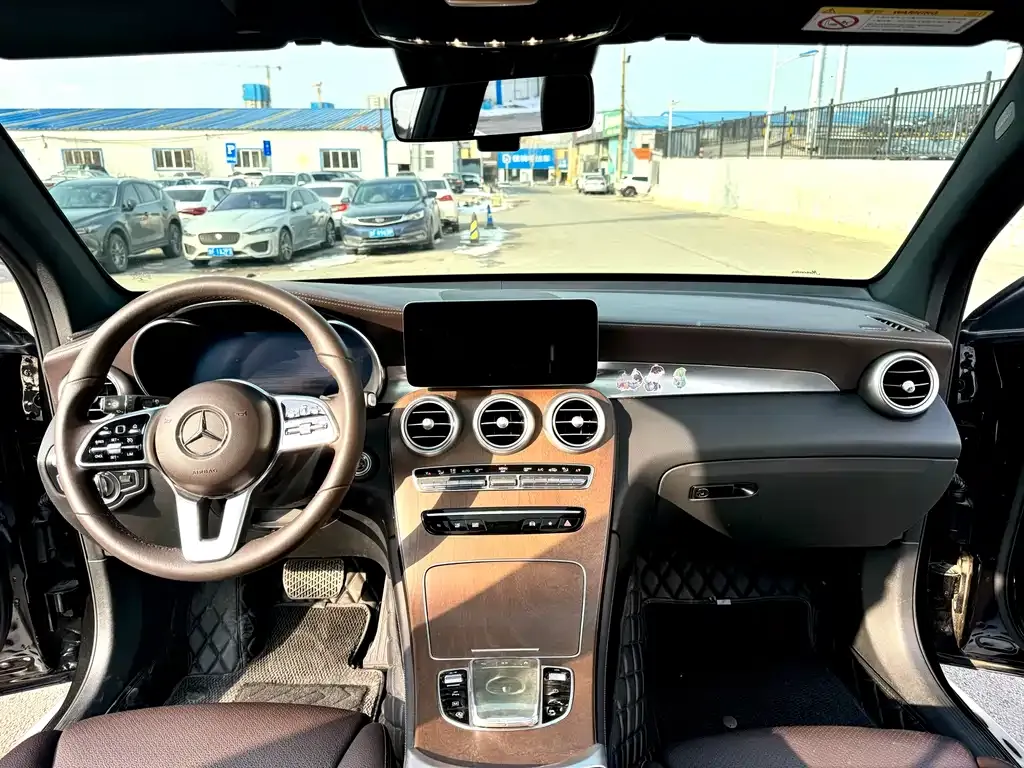 Mercedes-Benz GLC 2022 из CN, фото 3