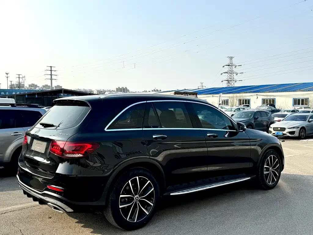 Mercedes-Benz GLC 2022 из CN, фото 2