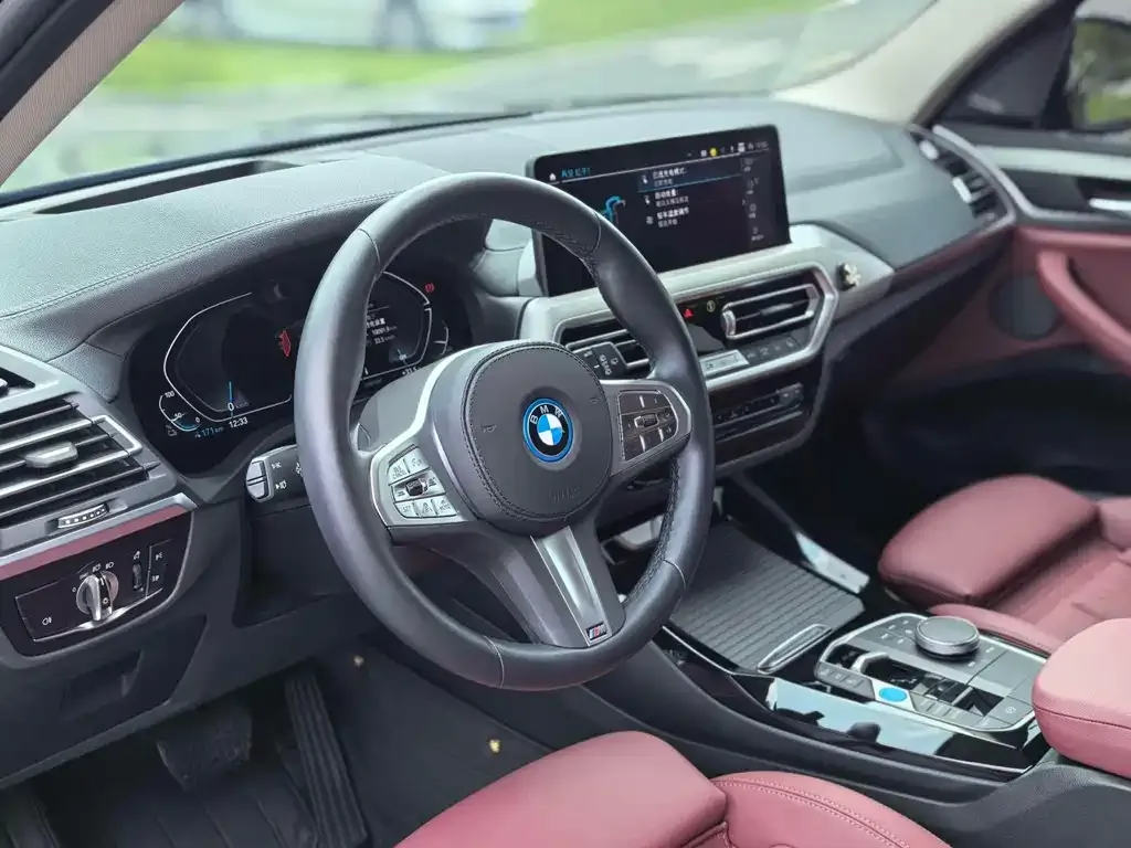 BMW iX3 2023 из CN, фото 4