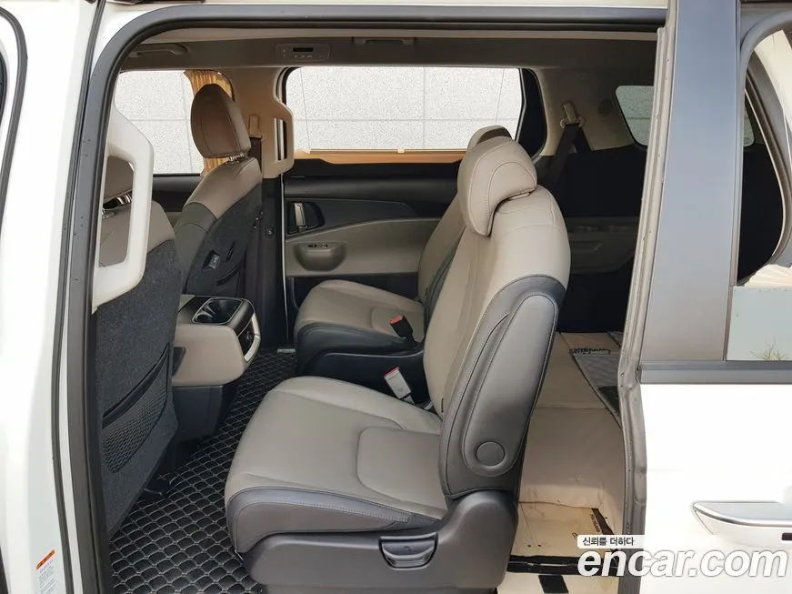 Kia Carnival 2024 из KR, фото 2