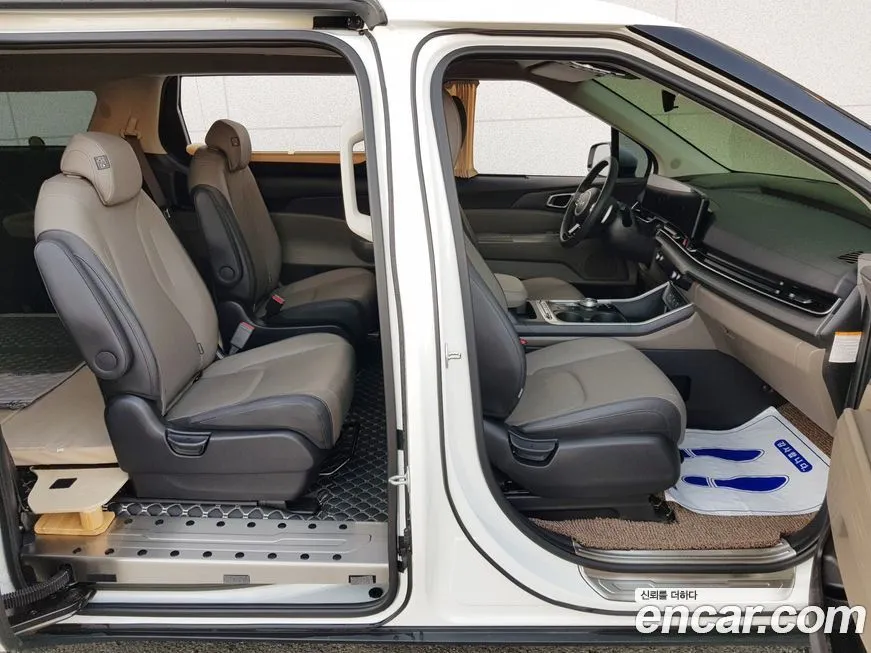 Kia Carnival 2024 из KR, фото 3