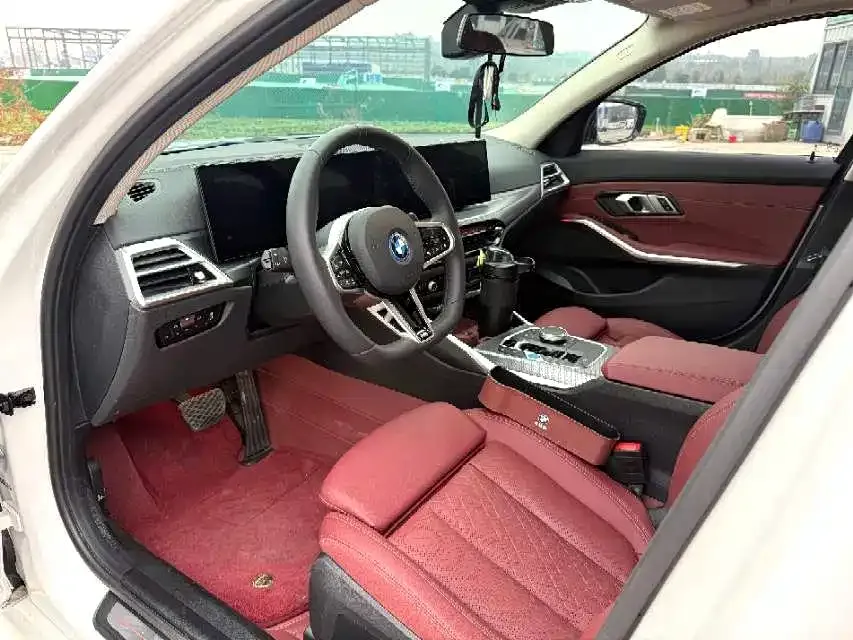 BMW i3 2025 из CN, фото 6