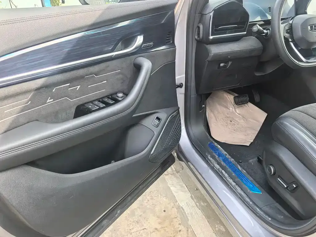 Geely Xingyue L 2025 из CN, фото 8