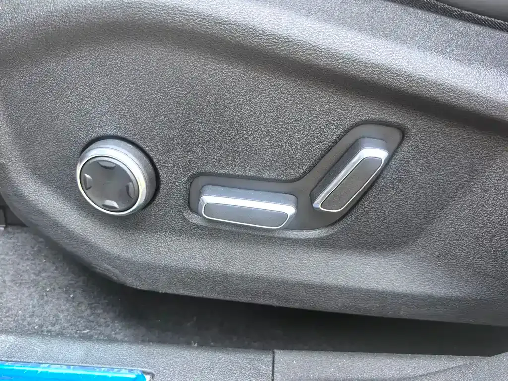 Geely Xingyue L 2025 из CN, фото 7