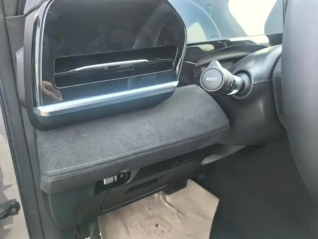 Geely Xingyue L 2025 из CN, фото 5