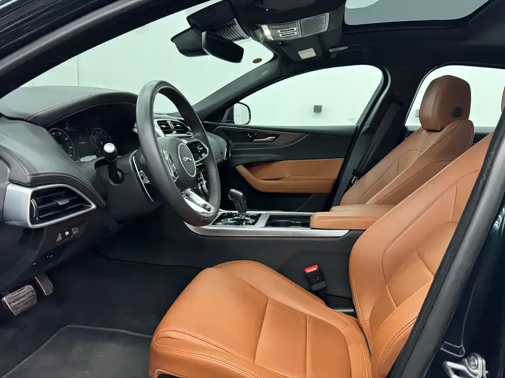 Jaguar XEL 2023 из CN, фото 2