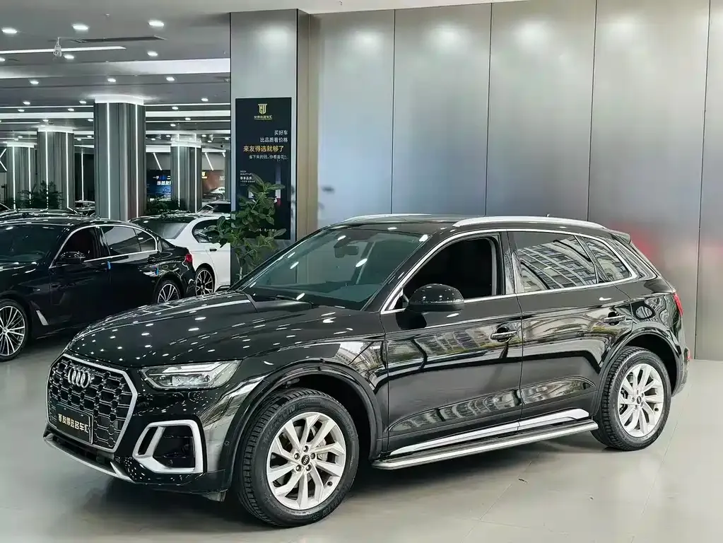 Audi Q5L 2022 из CN, фото 1