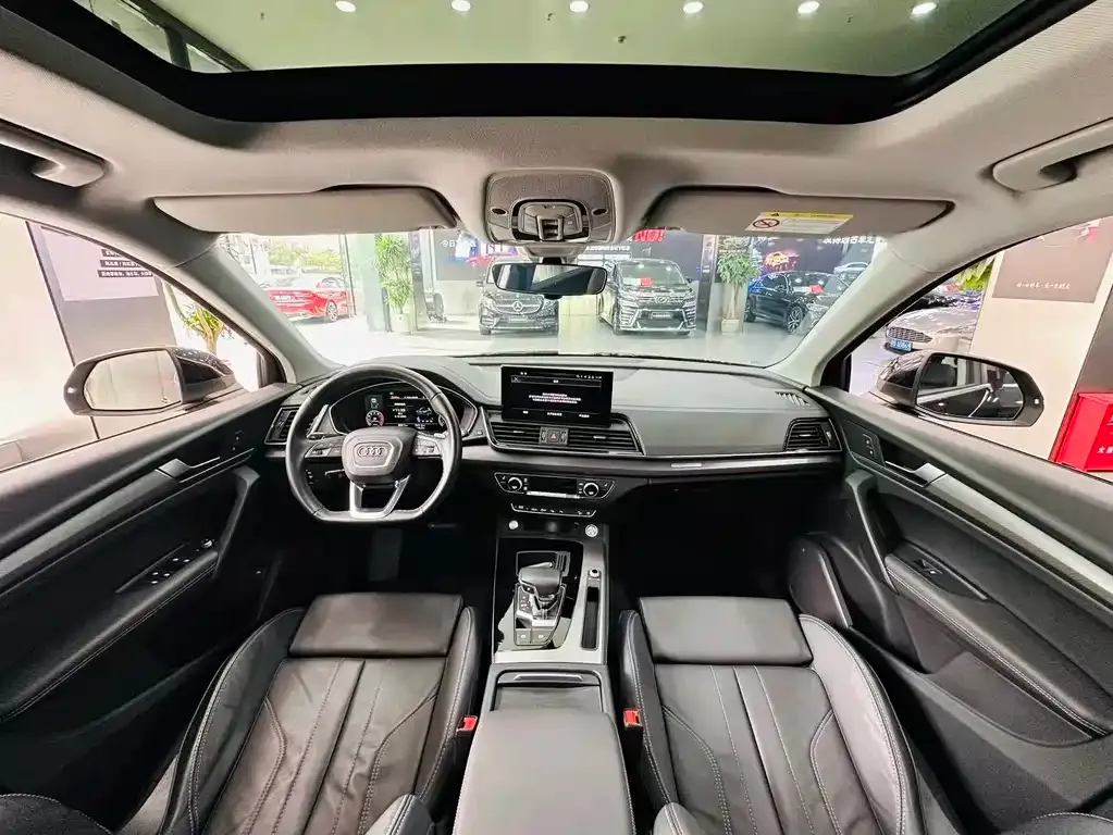 Audi Q5L 2022 из CN, фото 3
