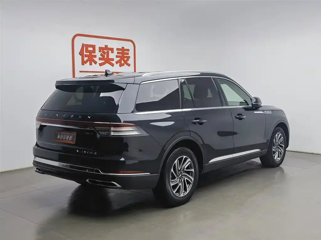 Lincoln Aviator 2023 из CN, фото 5