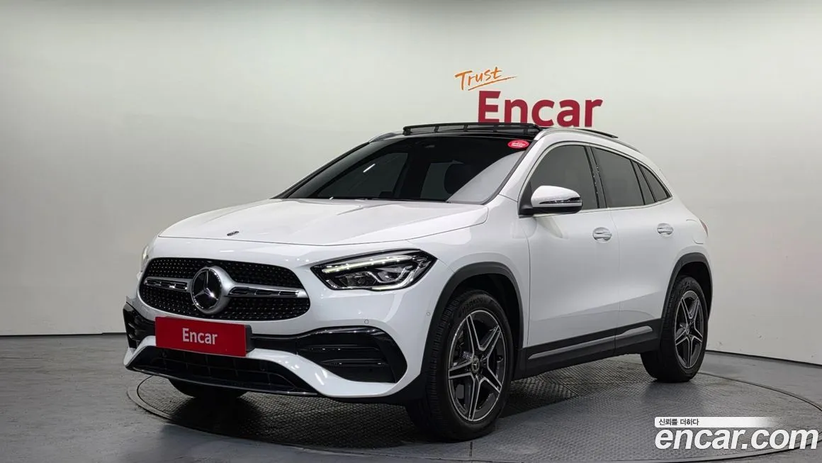 Mercedes-Benz GLA-Class — фото 1