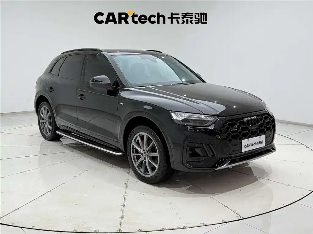 Audi Q5L 2023 из CN, фото 2