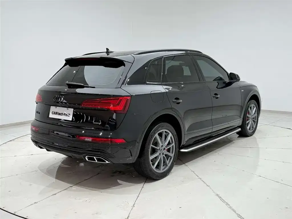 Audi Q5L 2023 из CN, фото 7