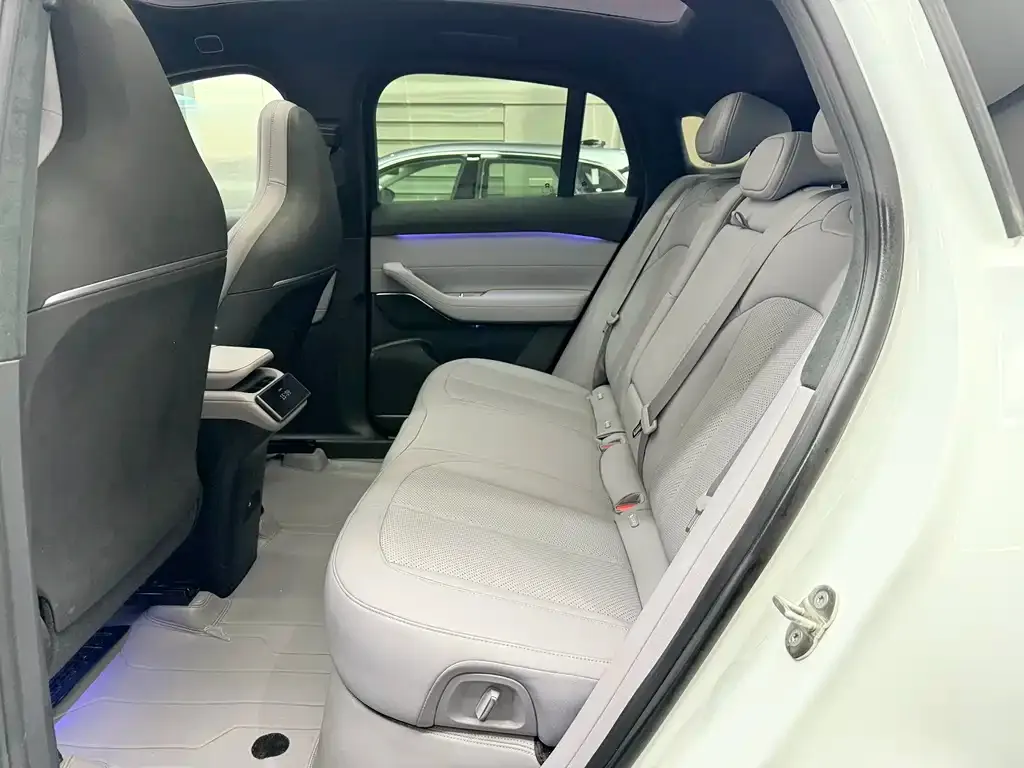 NIO EC6 2025 из CN, фото 8