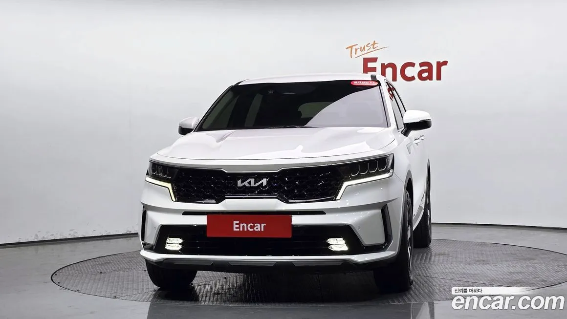 Kia Sorento — фото 5