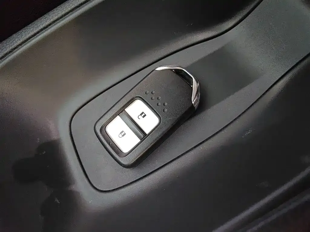 Honda Fit — фото 3