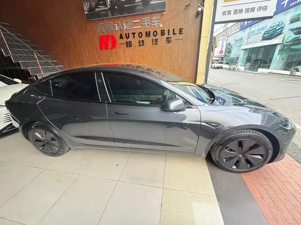 Tesla Model 3 2025 из CN, фото 10