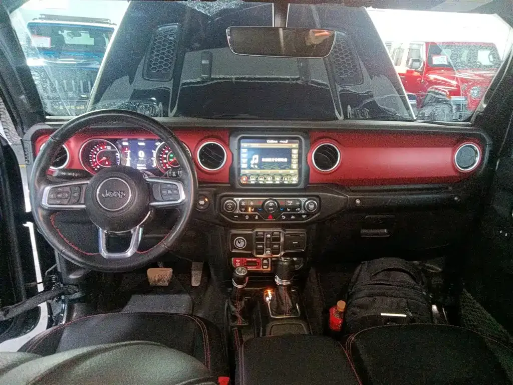 Jeep Wrangler 2022 из CN, фото 4