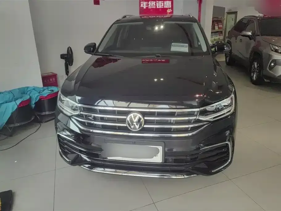 Volkswagen Tiguan L 2024 из CN, фото 4