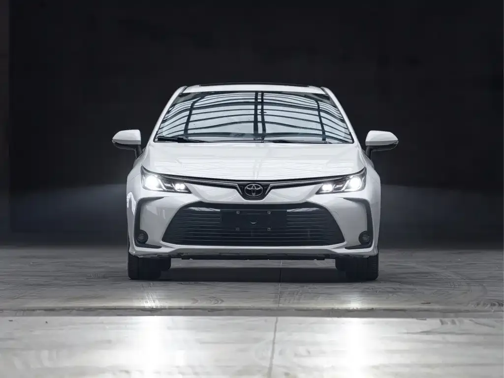Toyota Corolla 2023 из CN, фото 9