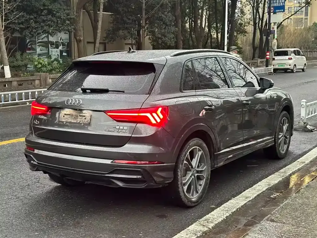 Audi Q3 — фото 9