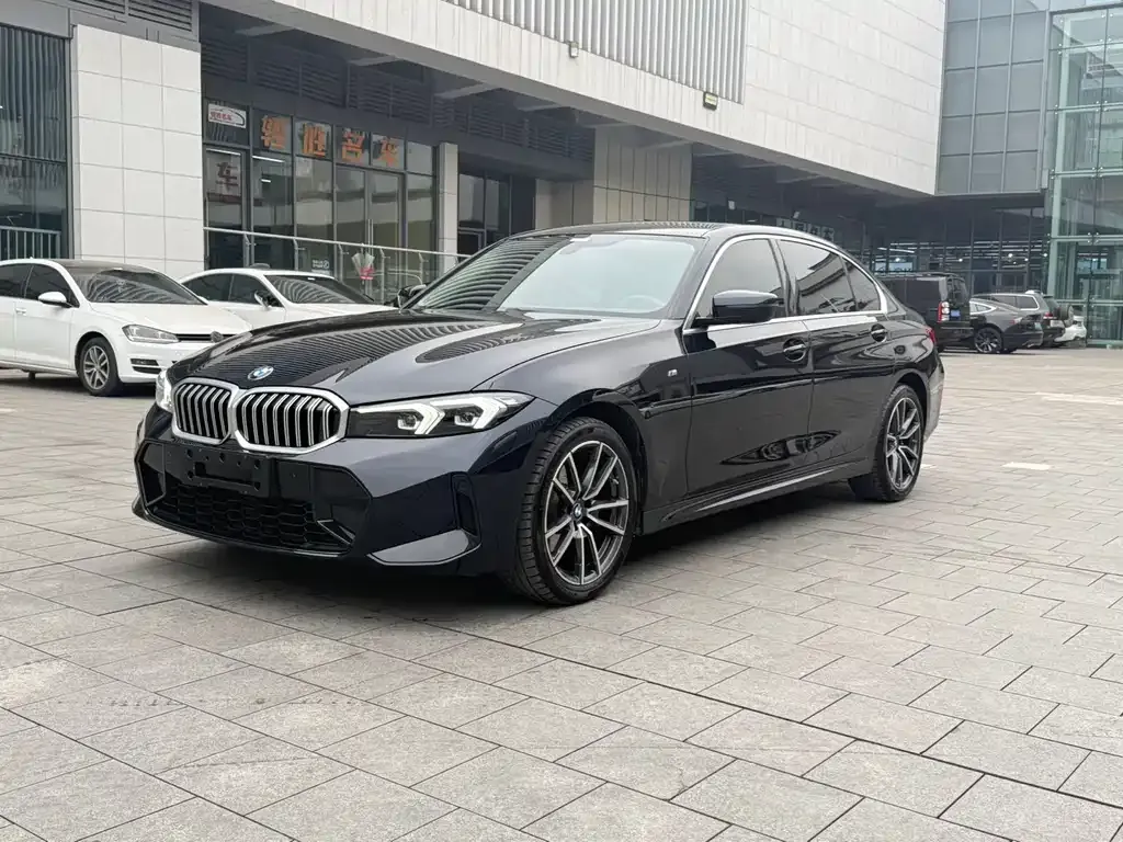 BMW 3 Series — фото 1