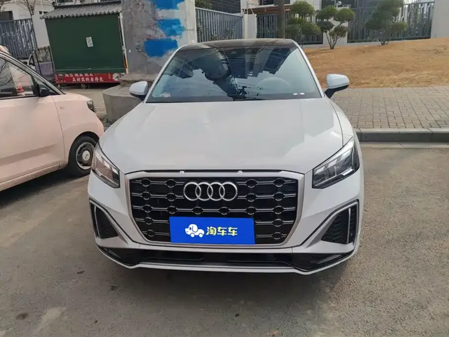 Audi Q2L 2023 из CN, фото 5