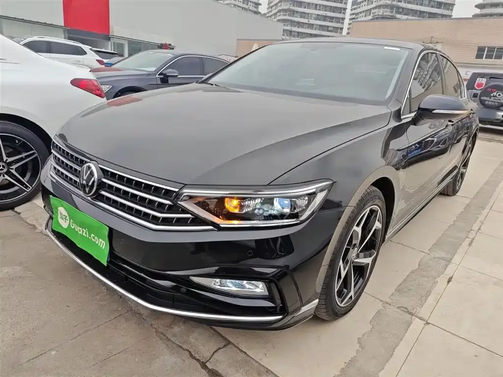Volkswagen Magotan 2023 из CN, фото 1